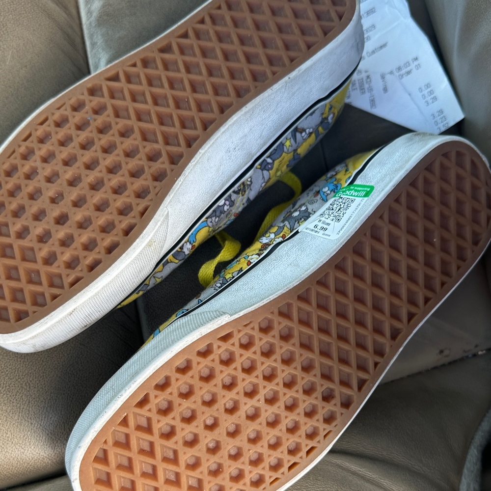 Vans Kids Simpson Cartoon Print Sneakers - Yellow and Gray men's 4.0 women 5.5 - Picture 4 of 10